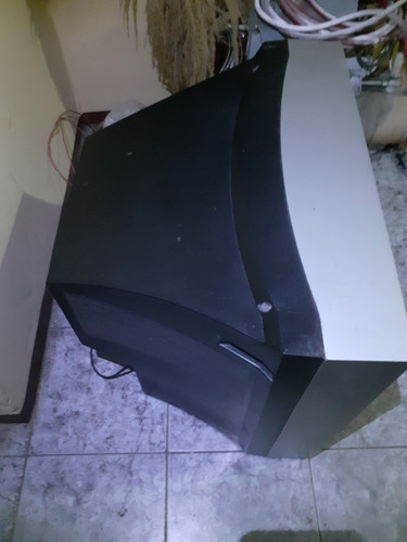 Imagen 4 de 4 de Televisor Convencional Marca Haier De 27 Pulgadas
