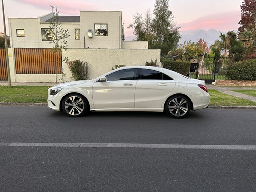 Mercedes Benz Cla 200 2.1 Cla 200 Cdi Dct Auto Keyless 2018