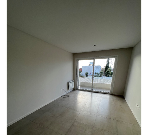 Departamento De Categoria En Venta/ Belgrano Al 200 - Tandil/ 1 Dormitorio