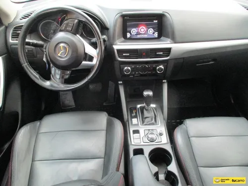 Mazda CX-5 TOURING 4X2 2000CC AT AA