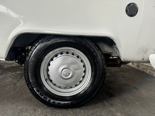 Volkswagen Kombi 1.4 Lotação Total Flex 3p