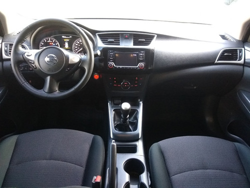 Imagen 12 de 14 de Nissan Sentra