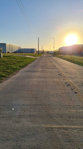 Venta Lote Polo Industrial De Ezeiza, Muy Buena Ubicación