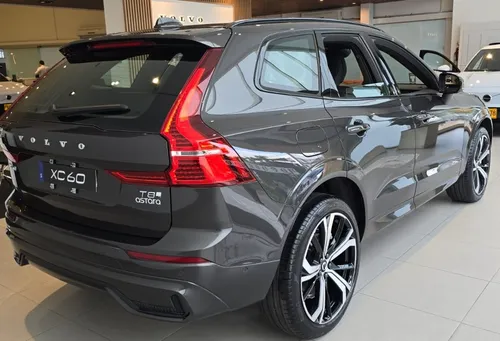 Xc60 Recharge Ultra Dark T8