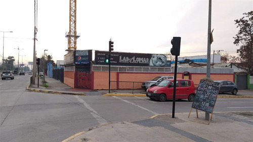 Local Comercial En Venta En Macul