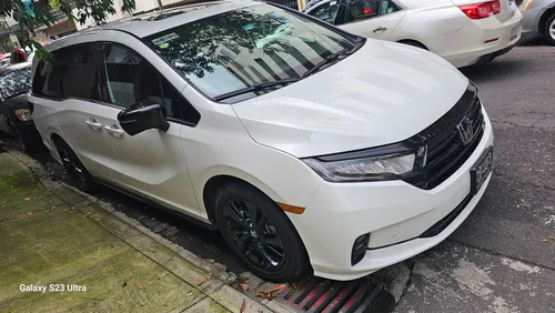 Honda Odyssey 3.5 Black Edition At