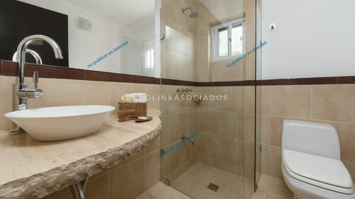 Casa De 6 Dormitorios En Lugano, Punta Del Este- Ref: 3515