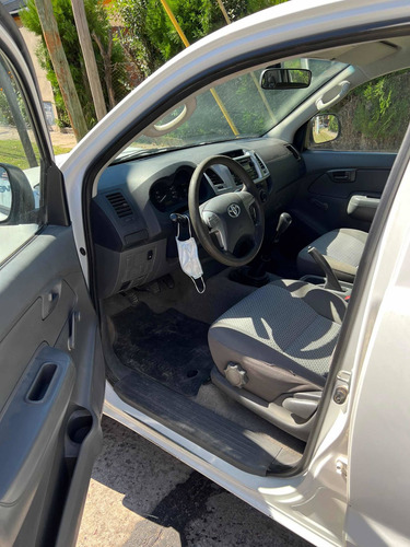 Imagen 15 de 15 de Toyota Hilux 2013 2.5 Cd Dx Pack I 120cv 4x2