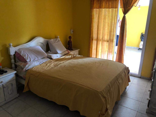 Imagen 6 de 30 de Casa En Venta De 4 Dormitorios En B° Alto Alberdi Con Pileta Y Quincho. Exc Zona