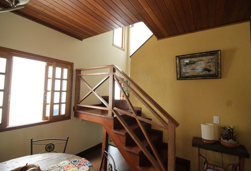 Sobrado - Ref: 6827