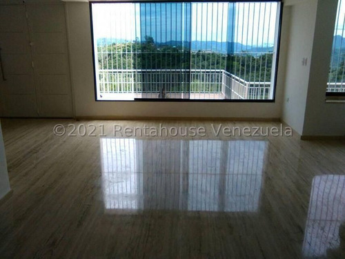 Imagen 5 de 12 de Casa Venta La Union Mls #22-10548 Espectacular Casa, De 3 Niveles, Recién Remodelada Lujosa Y Confortable Con Amplios Espacios Iluminados De Forma Natural, Totalmente En Mármol
