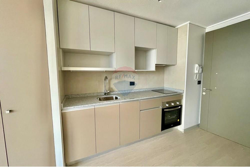 Estudio Nuevo Con Amplio Balcón En Ñuñoa, Piso 4