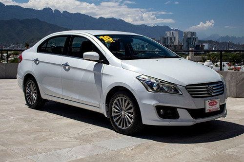 Imagen 1 de 8 de Suzuki Ciaz Glx 2016