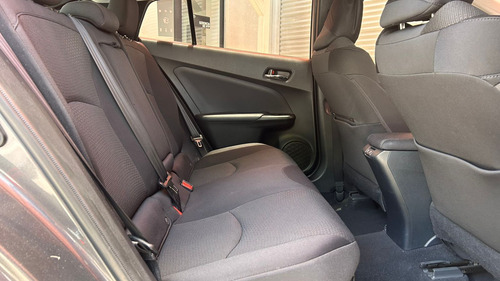 Toyota Prius 1.8 Base Hibrido Cvt