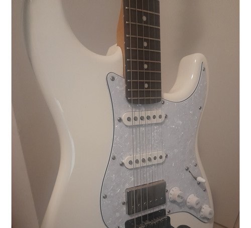 Squier Deluxe  Stratocaster Con Upgrades