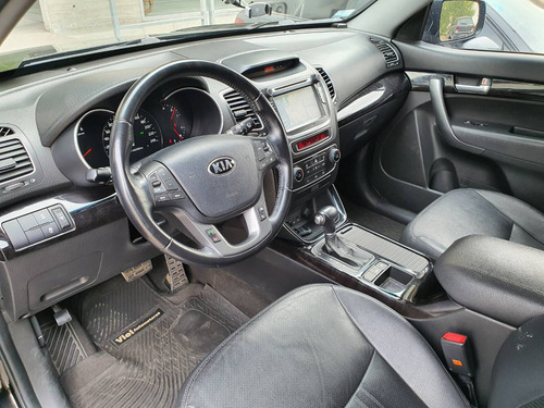 Imagen 9 de 15 de Kia Sorento Ex 2.2 Crdi At Premium 2014