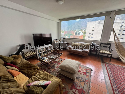 Apartamento Duplex En Venta - Urb. La Castellana.