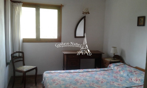 Hermoso Chalet A Una Cuadra Del Mar- Ref: 3077