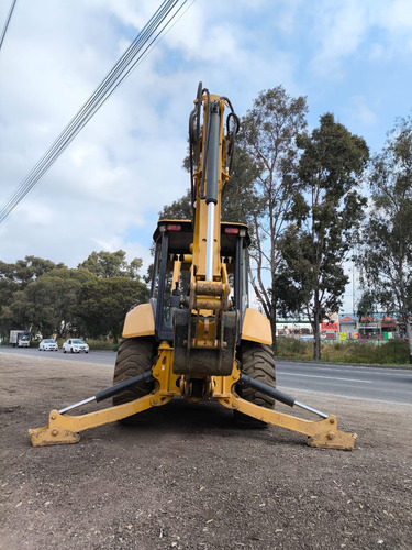 Retroexcavadora Cat 420f2 4x2 2019