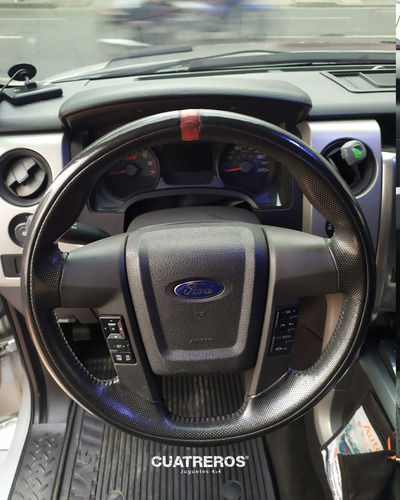Ford Raptor Svt