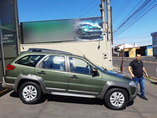 Imagem 3 de 4 de Fiat Palio Weekend 1.8 Duologic Looker