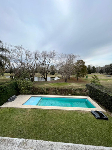 Casa A La Venta En Country Banco Provincia Francisco Alvarez Moreno