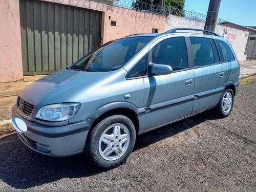 Imagem 2 de 9 de Chevrolet Zafira 2002 2.0 8v 5p