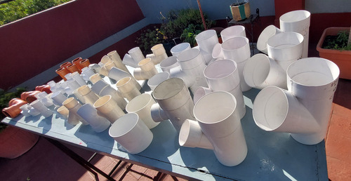 Lote De 49 Piezas Pvc Blancos Y 8 Awaduct