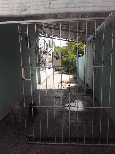 Imagen 2 de 15 de Casa - Gregorio De Laferrere