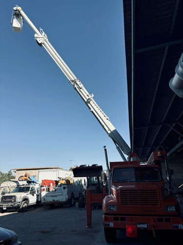 Camion Barrenador Con Canastilla 2001 International 4900