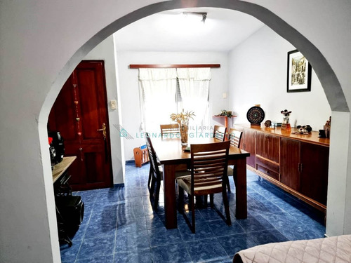 Imagen 5 de 21 de Colonia Del Sacramento- Casa De 2 Dormitorio Con Buen Parque