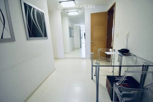 Apartamento En Alquiler Playa Mansa 3 Dormitorios Seasons