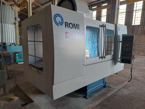 Centro De Usinagem Cnc Romi D-1250 Ano 2012 (Usado)