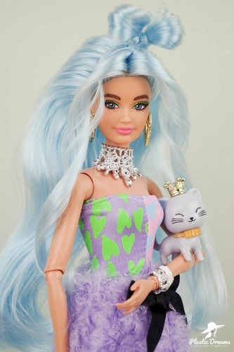 Barbie Extra Deluxe 30 Looks Muñeca Con Accesorios Y Mascota