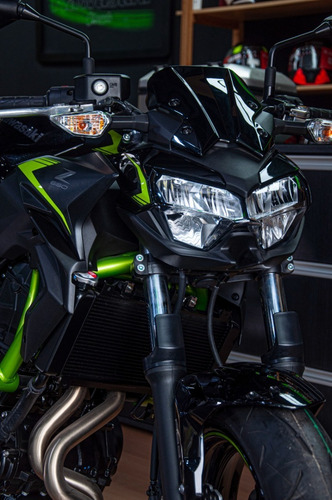 Imagen 2 de 25 de Kawasaki Z650 Z 650 Abs Lidermoto Línea 2023 !