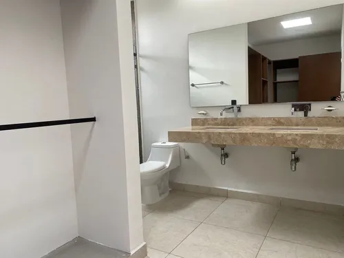 Residencia En Venta, Casa En Merida En La Zona Norte