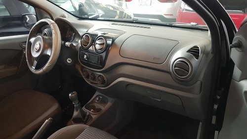 Fiat Palio Attractive 1.0 8v Flex, Fjg9998