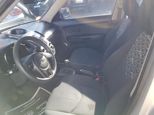 Imagem 12 de 13 de Kia Soul Ex
