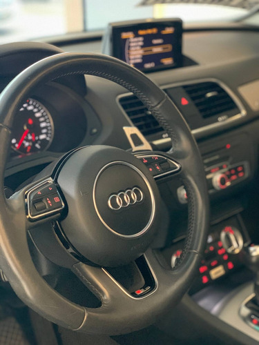 Audi Q3 2.0 Tfsi Ambiente Quattro 4p Gasolina S Tronic