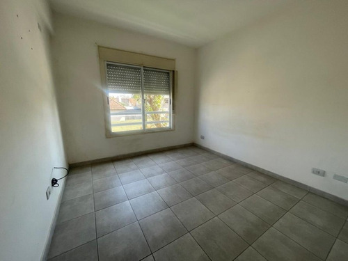 Venta Departamento 2 Ambientes En José Marmol