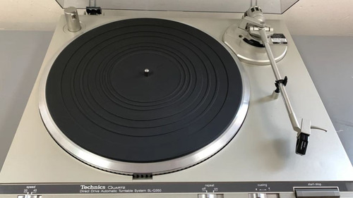 Tornamesa Tocadiscos Technics Automático Motor Directo (Usado)