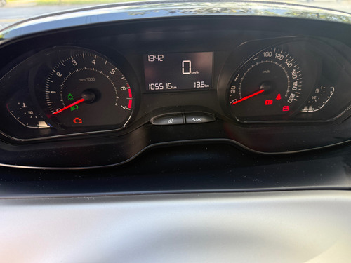 Peugeot 2008 1.6 Allure