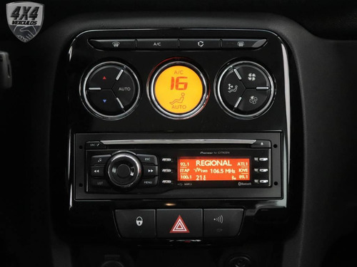 Imagem 9 de 13 de Citroën C3 Picasso Exclusive Aut.