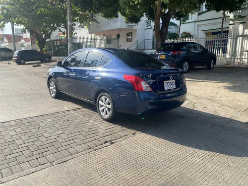 Nissan Versa 1.6 Advance