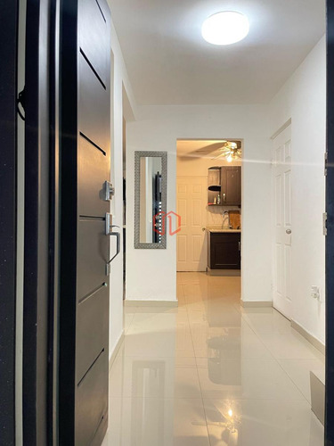 Casa En Venta En Mirador La Silla 3 Niveles, Terraza Y Cochera Techada A 3 Cuadras Estadio Bbva