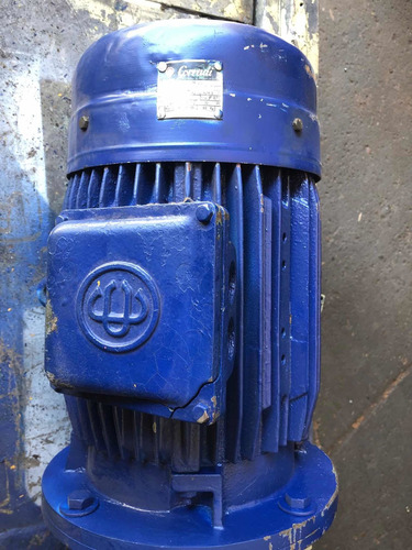 Motor Eléctrico Trifasico 5,5 Hp 955 Rpm Fijacion Frontal (Usado)