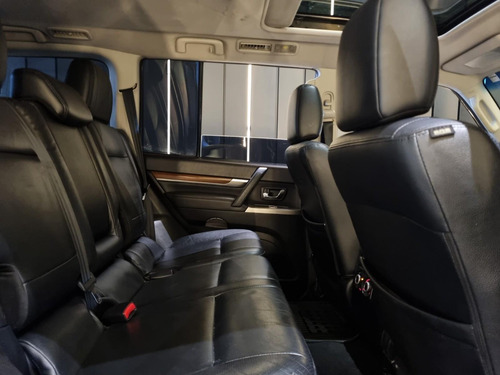 Mitsubishi Pajero Full HPE Full 3.2 4x4 T.I.Diesel 5p Automático.