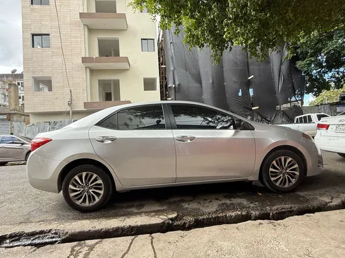 Vendo Este Confortable Carro Toyota Corolla Año 2018