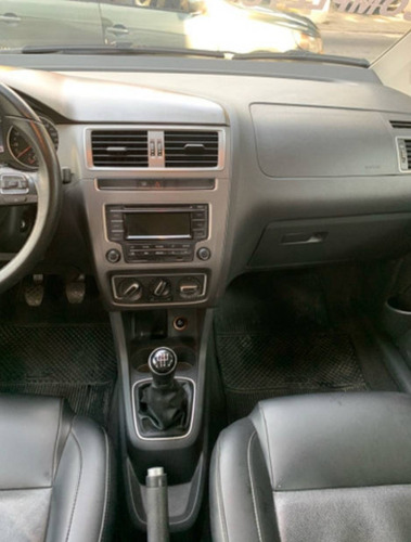 Volkswagen Spacefox 1.6 Msi Comfortline 8v Flex 4p Manual