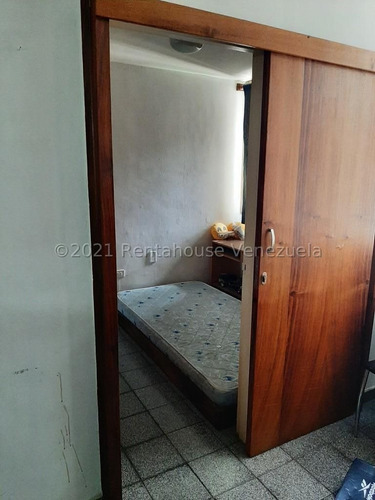 Imagen 8 de 12 de Apartamento Venta Altagracia Mls # 21-27153